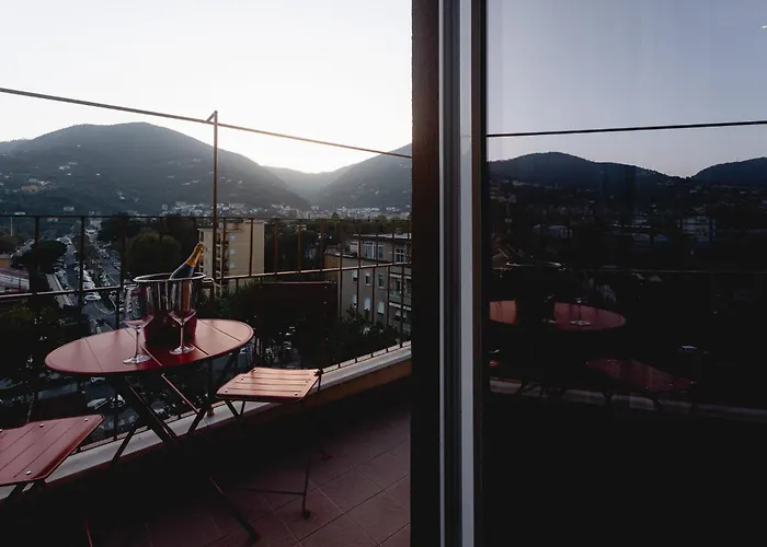 Penthouse 270 Degrees View