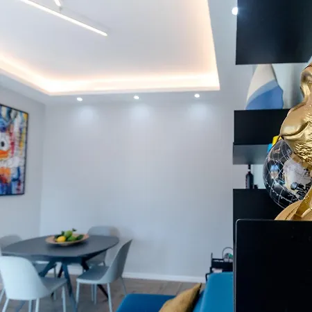 Penthouse 270 Degrees View 斯培西亚