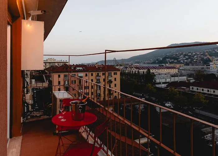 Penthouse 270 Degrees View Apartmán *